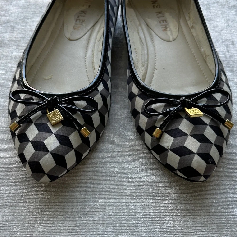 Anne Klein Black and White Patterned Flats with Gold Details - Picture 5 of 7
